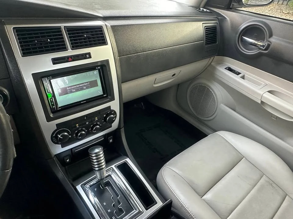2006 Dodge Charger 6th Gen - Image 9 of 11