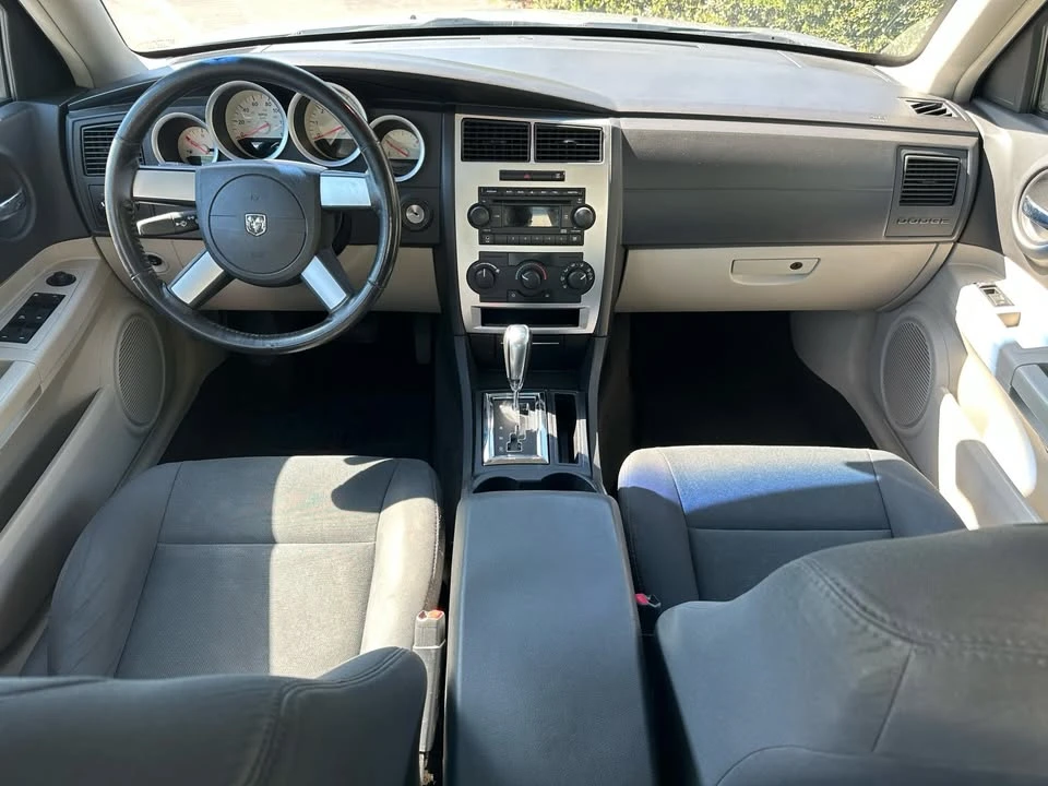 2006 Dodge Charger 6th Gen - Image 10 of 19