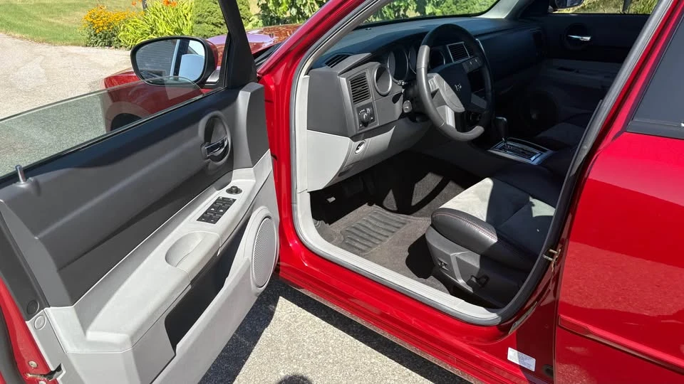 2006 Dodge Charger 6th Gen - Image 16 of 20