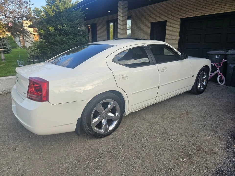 2006 Dodge Charger 6th Gen - Image 2 of 6