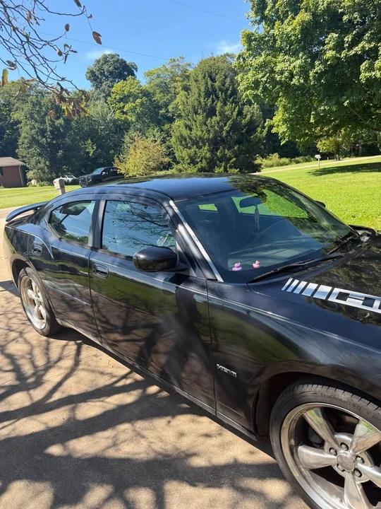 2006 Dodge Charger 6th Gen - Image 3 of 4
