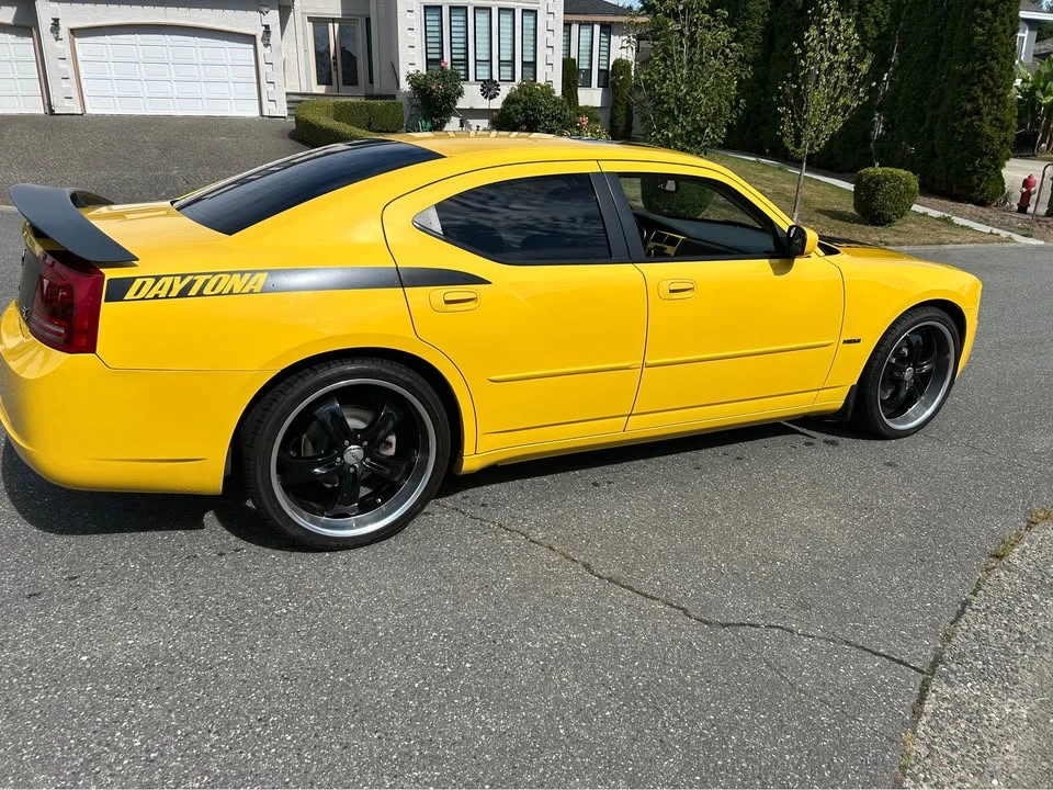 2006 Dodge Charger 6th Gen - Image 4 of 10