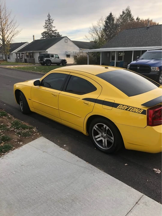 2006 Dodge Charger 6th Gen - Image 8 of 9