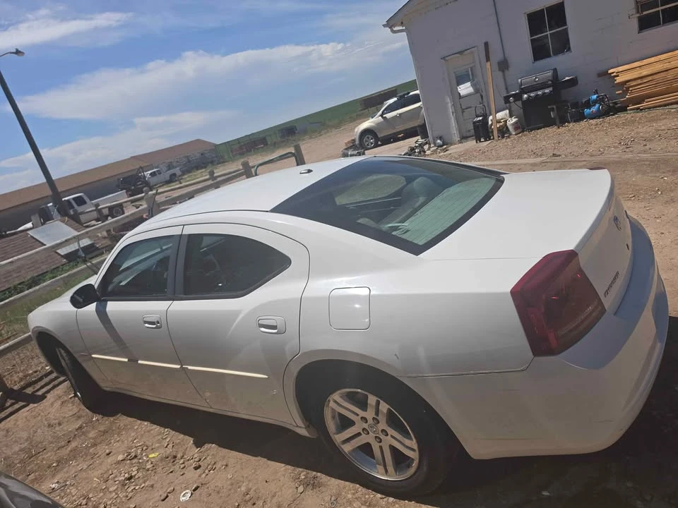 2006 Dodge Charger 6th Gen - Image 7 of 10