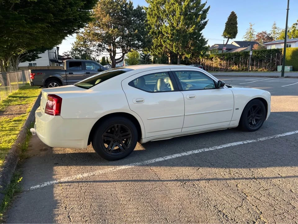 2006 Dodge Charger 6th Gen - Image 10 of 10
