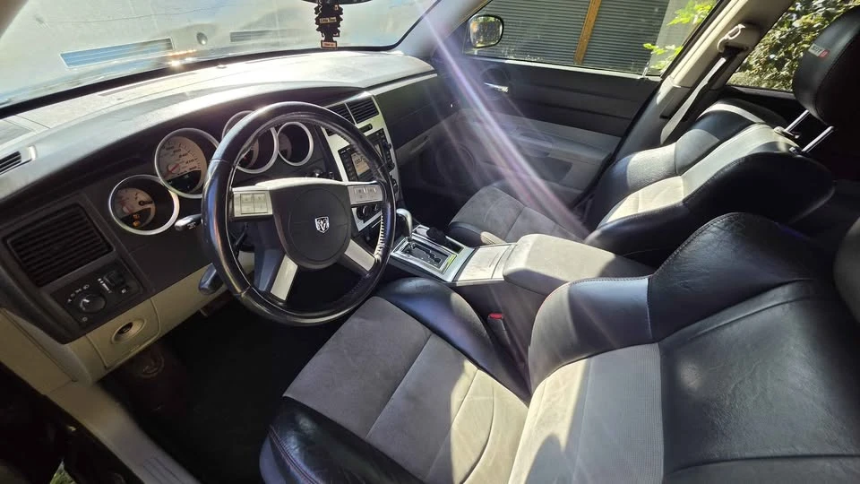 2006 Dodge Charger 6th Gen - Image 7 of 9