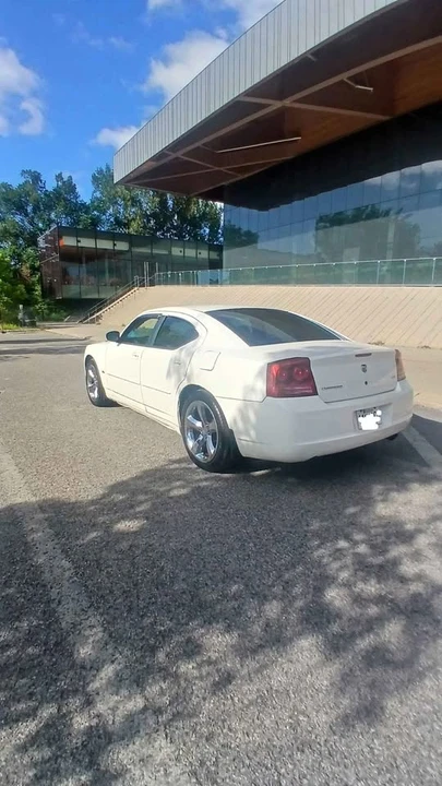 2006 Dodge Charger 6th Gen - Image 9 of 20