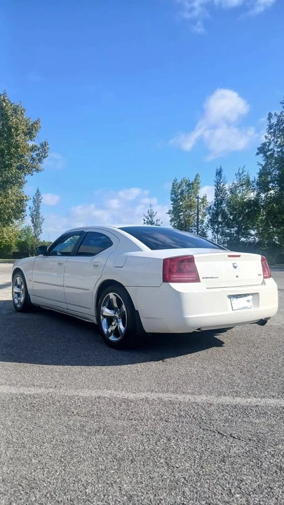 2006 Dodge Charger 6th Gen - Image 9 of 18