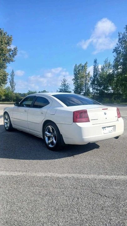 2006 Dodge Charger 6th Gen - Image 11 of 20