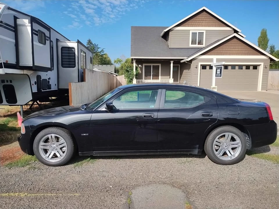 2006 Dodge Charger 6th Gen - Image 2 of 6