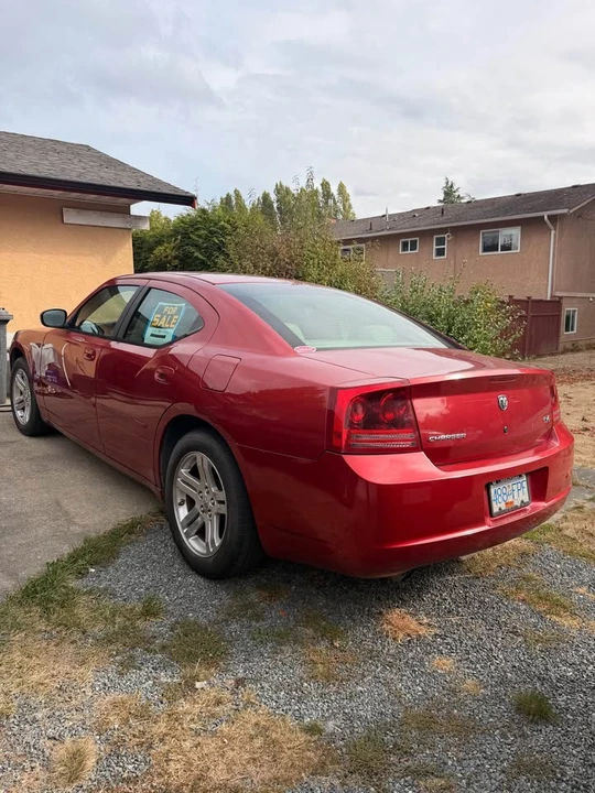 2006 Dodge Charger 6th Gen - Image 3 of 8