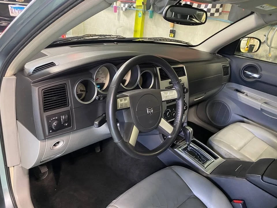 2006 Dodge Charger 6th Gen - Image 17 of 20
