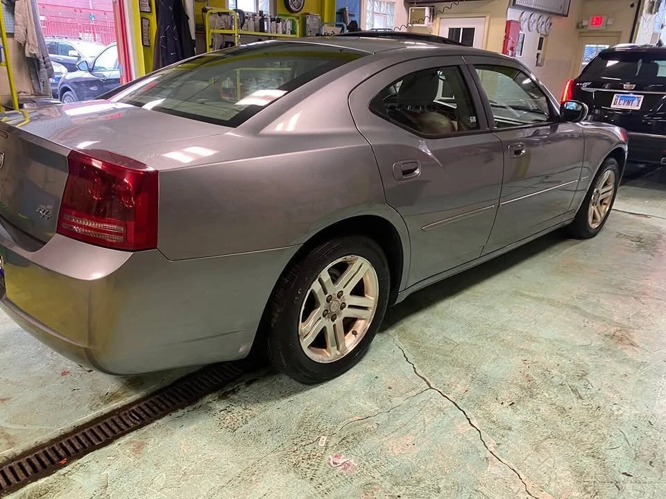 2006 Dodge Charger 6th Gen - Image 8 of 20