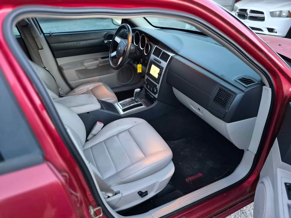 2006 Dodge Charger 6th Gen - Image 7 of 10