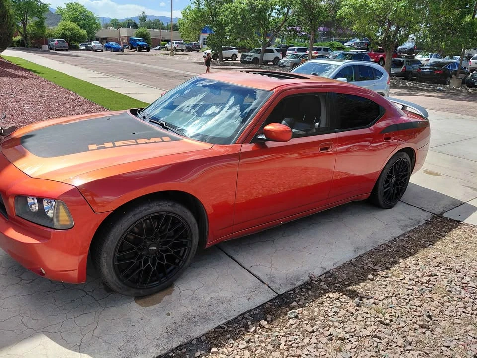 2006 Dodge Charger 6th Gen - Image 4 of 4