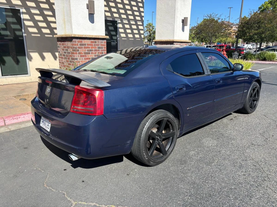 2006 Dodge Charger 6th Gen - Image 5 of 12