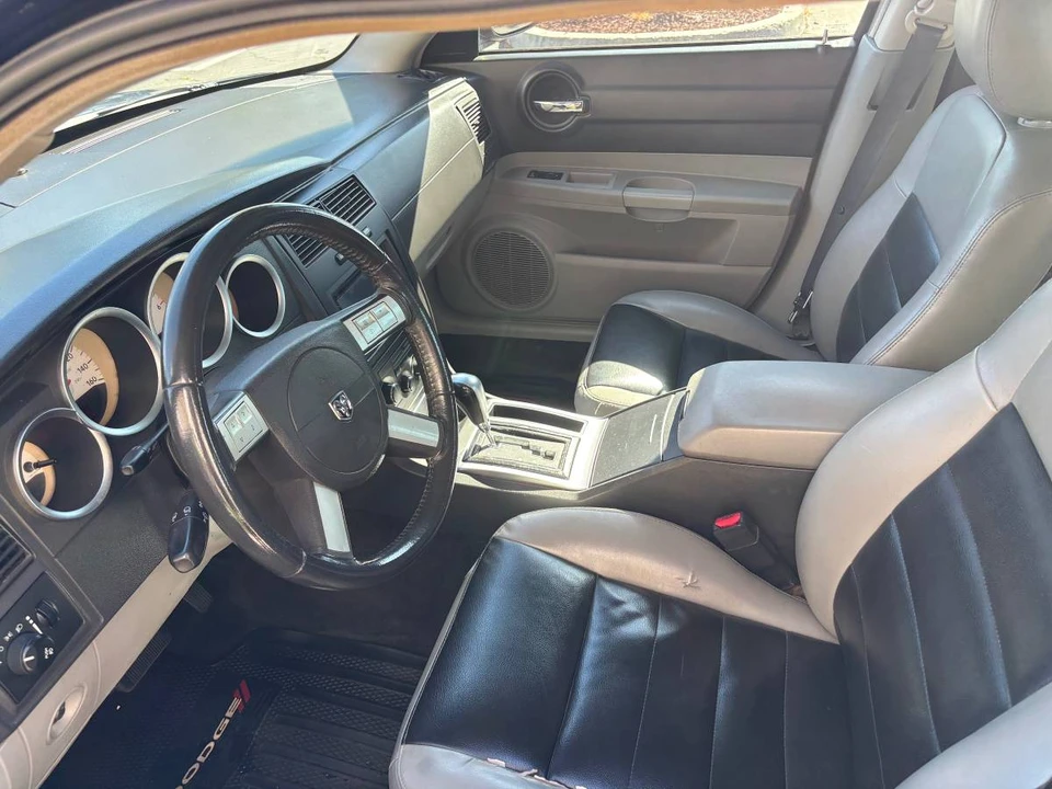 2006 Dodge Charger 6th Gen - Image 9 of 12