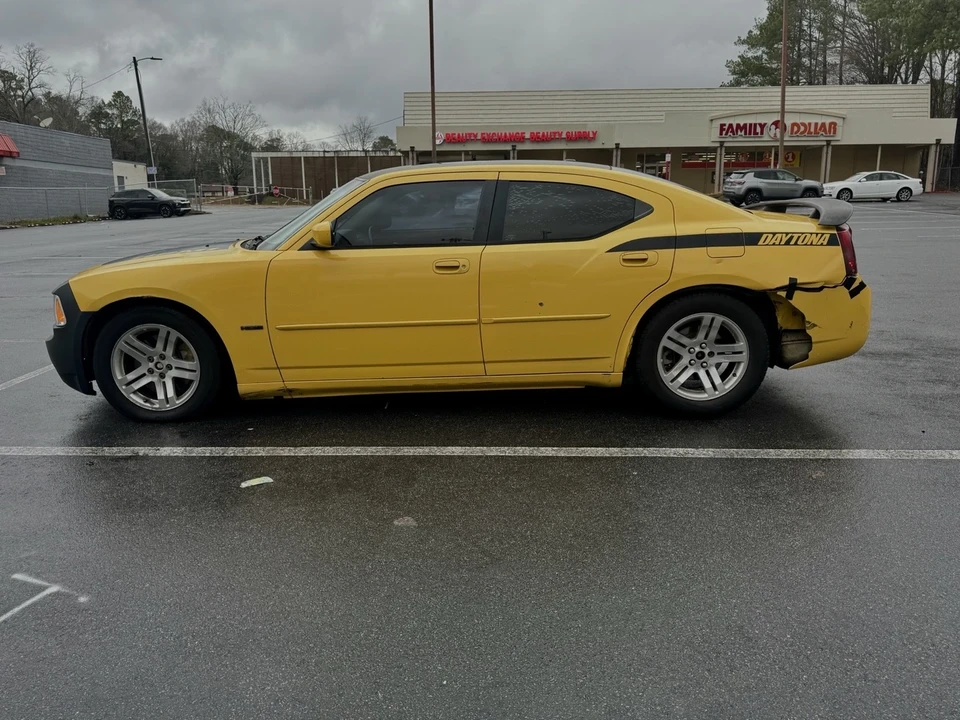 2006 Dodge Charger 6th Gen - Image 6 of 20