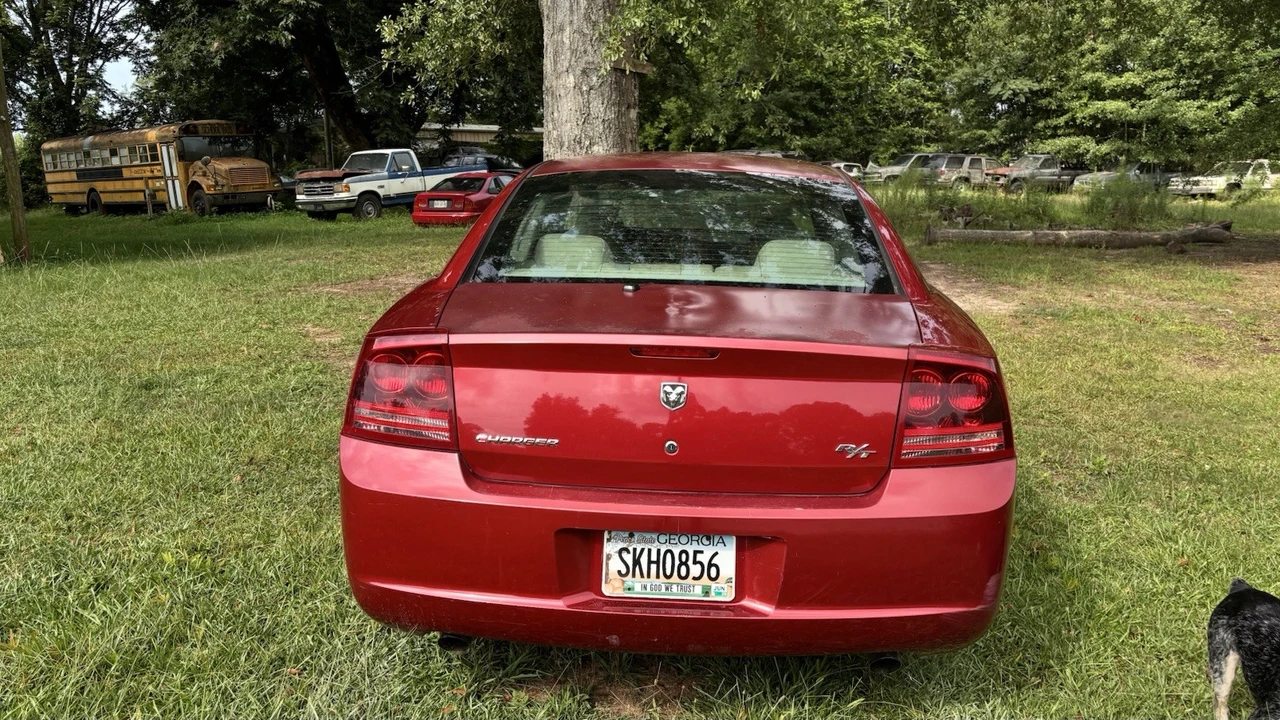 2006 Dodge Charger 6th Gen - Image 4 of 8