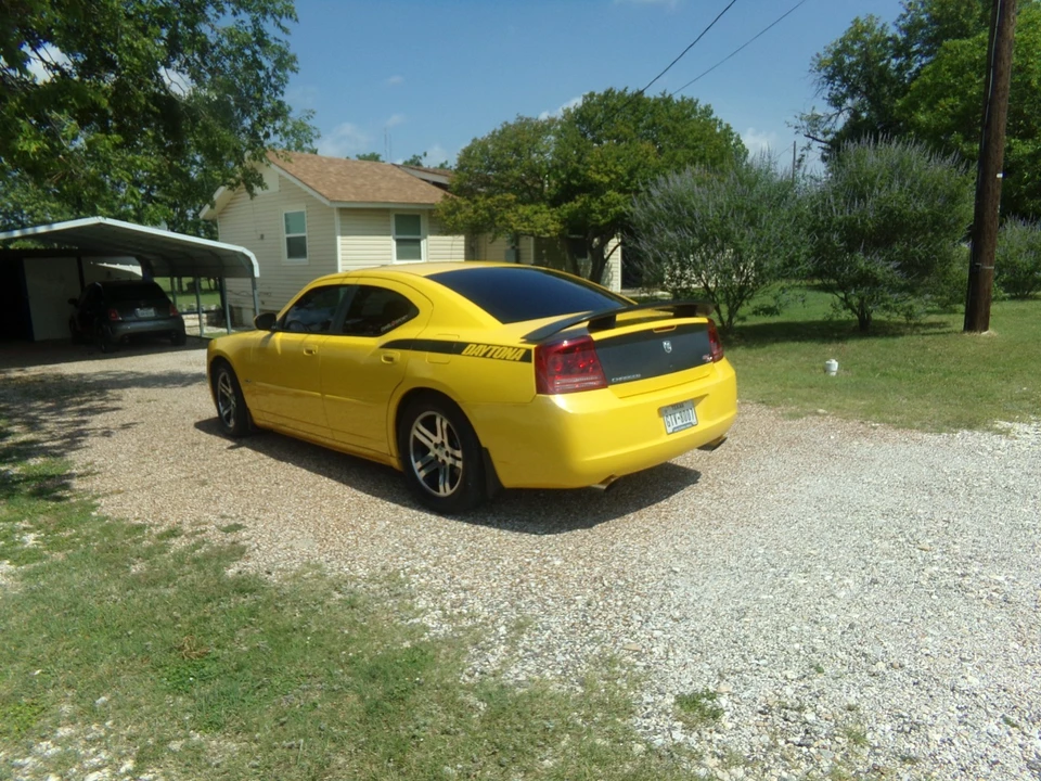 2006 Dodge Charger 6th Gen - Image 4 of 10