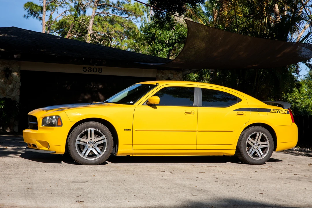 2006 Dodge Charger 6th Gen - Image 7 of 31