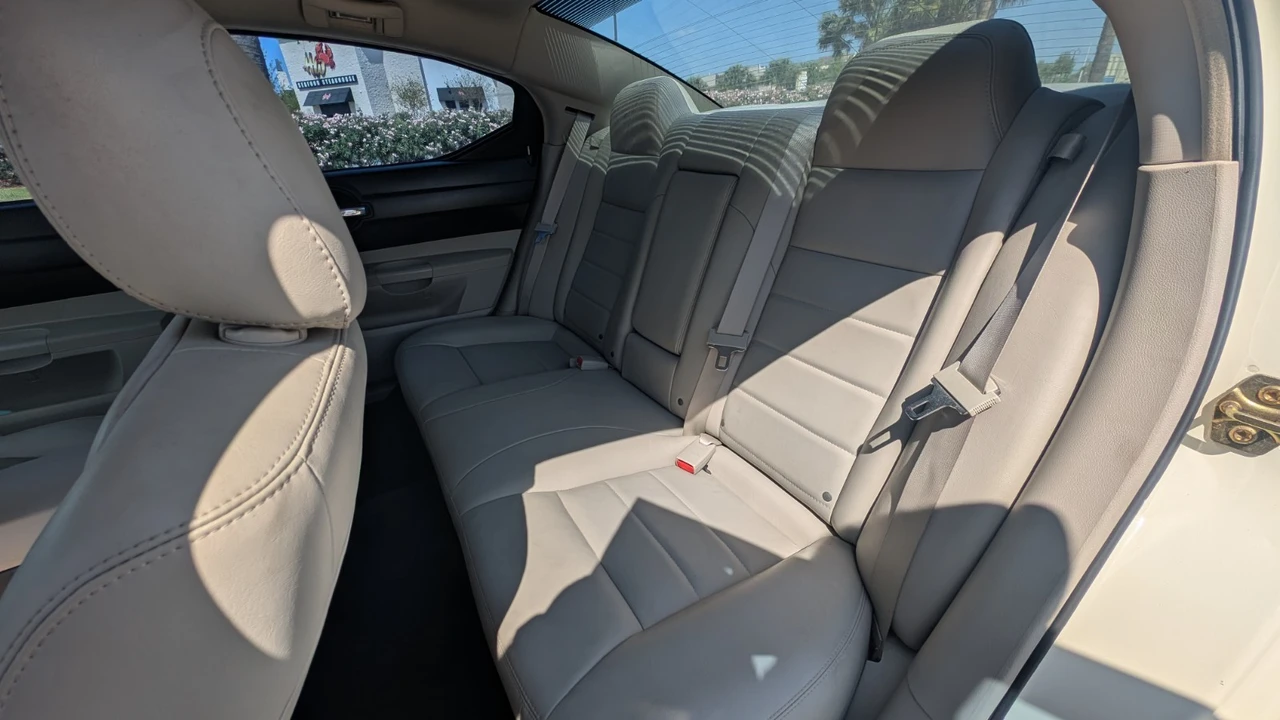 2006 Dodge Charger 6th Gen - Image 14 of 19
