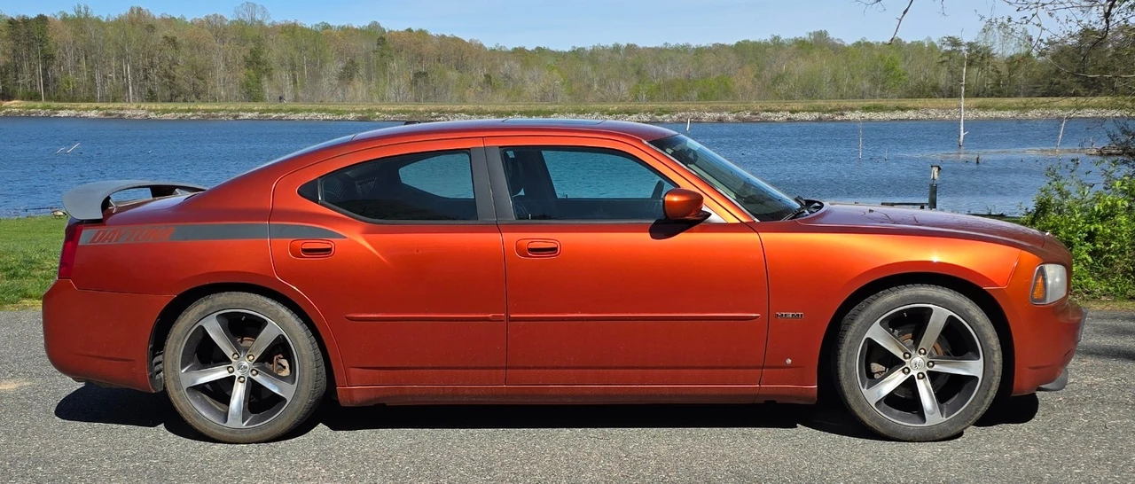 2006 Dodge Charger 6th Gen - Image 10 of 20