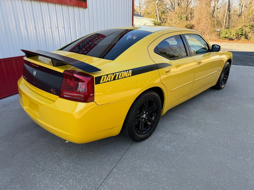 2006 Dodge Charger 6th Gen - Image 8 of 21