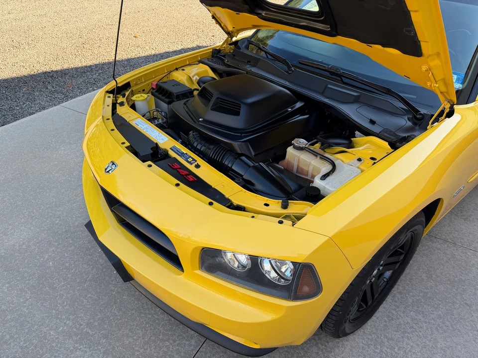 2006 Dodge Charger 6th Gen - Image 19 of 21