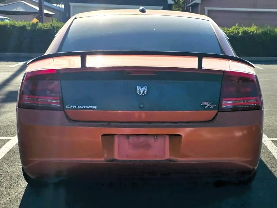 2006 Dodge Charger 6th Gen - Image 4 of 12