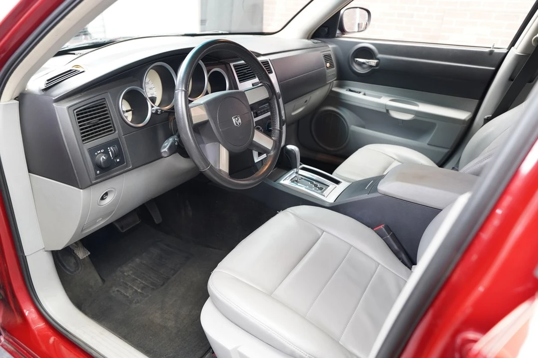 2006 Dodge Charger 6th Gen - Image 27 of 31