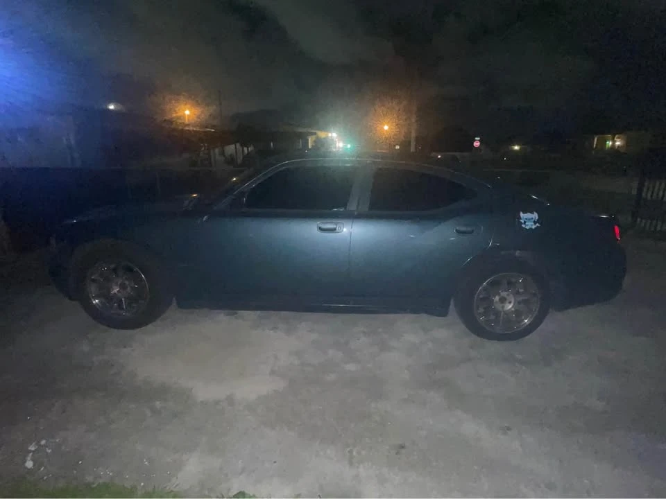 2006 Dodge Charger 6th Gen - Image 4 of 6