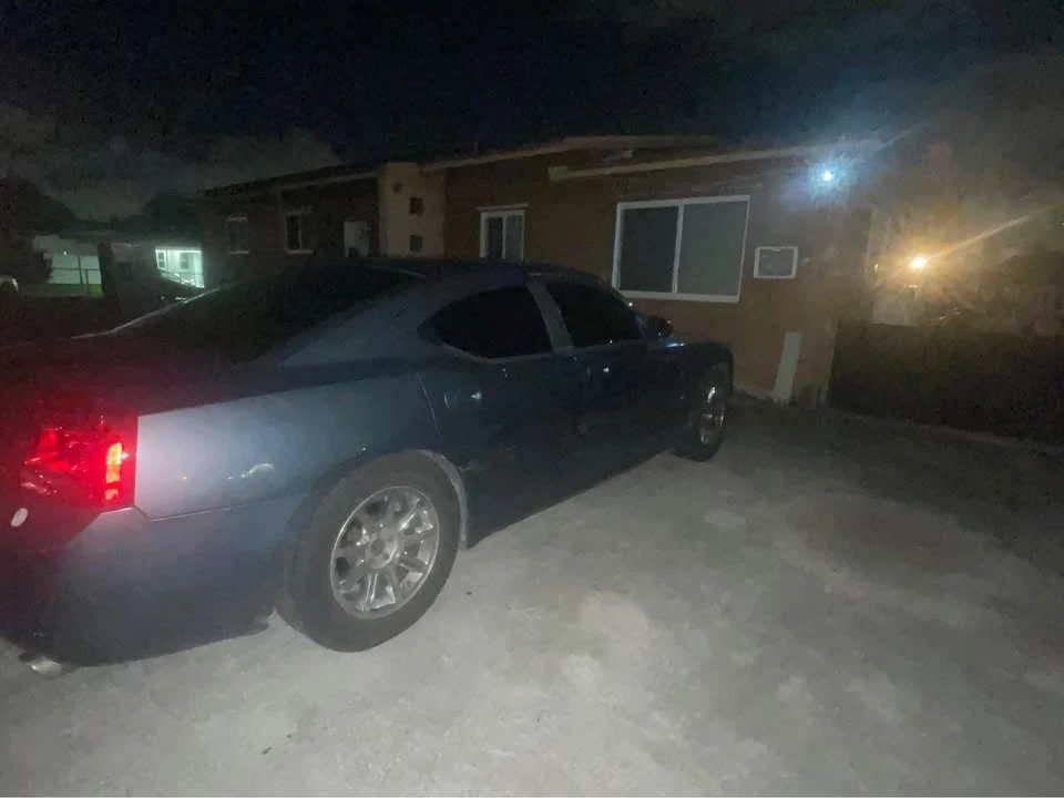 2006 Dodge Charger 6th Gen - Image 3 of 6