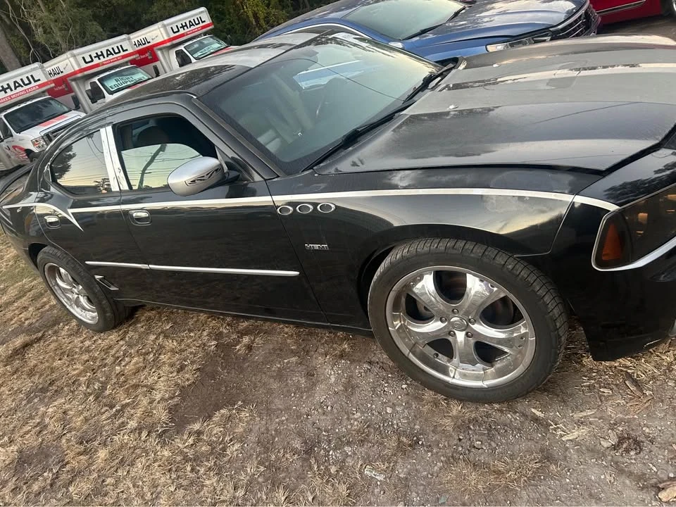 2006 Dodge Charger 6th Gen - Image 4 of 7