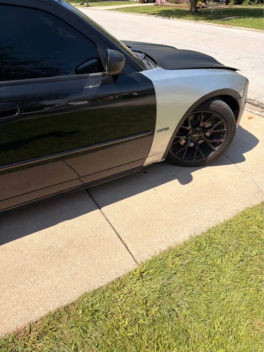 2006 Dodge Charger 6th Gen - Image 9 of 9