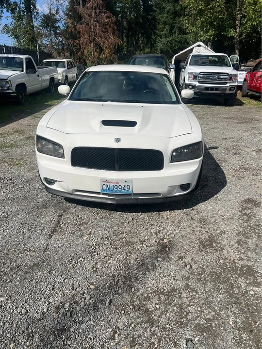 2006 Dodge Charger 6th Gen - Image 2 of 9
