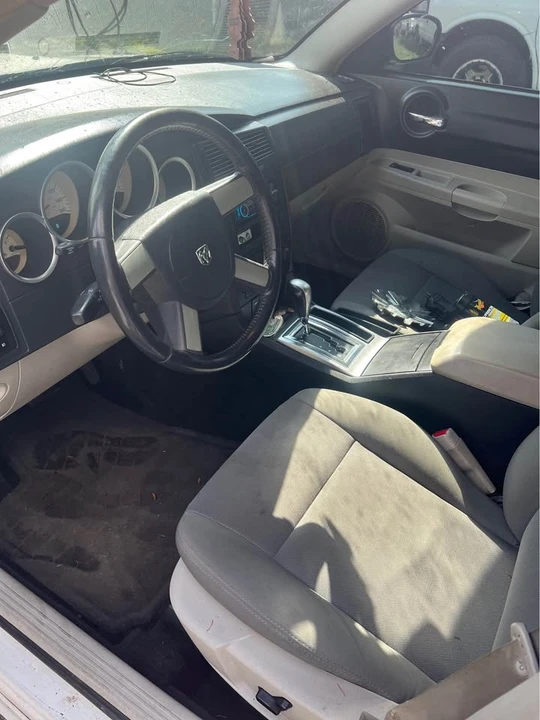 2006 Dodge Charger 6th Gen - Image 6 of 9