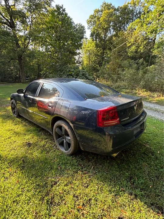 2006 Dodge Charger 6th Gen - Image 2 of 11