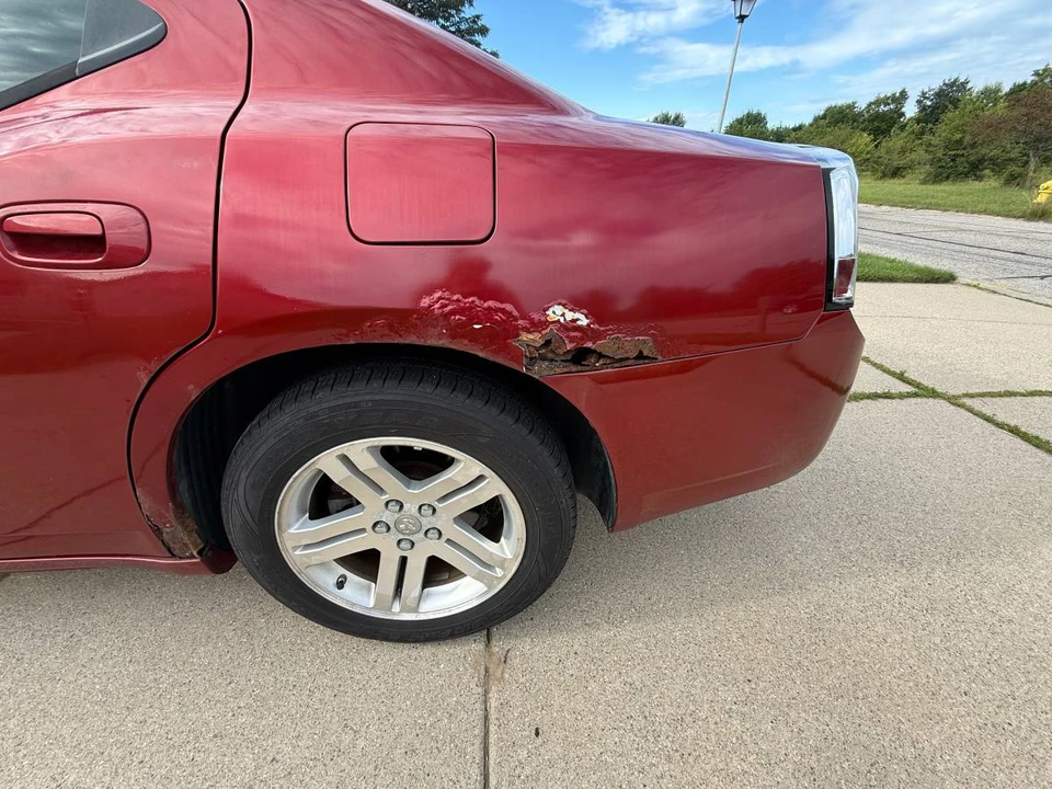 2006 Dodge Charger 6th Gen - Image 11 of 12