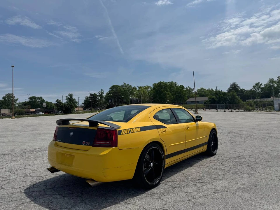 2006 Dodge Charger 6th Gen - Image 6 of 15