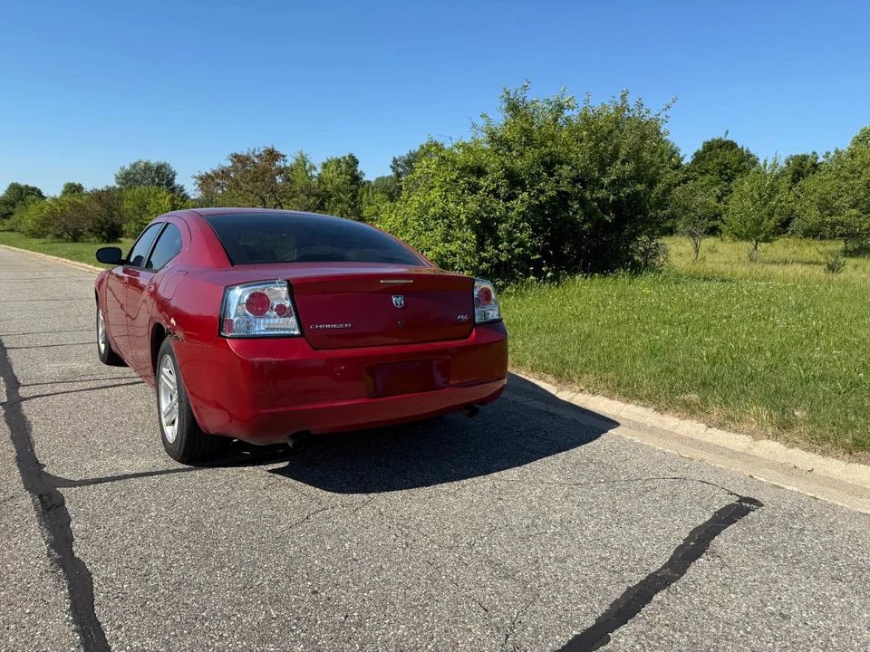 2006 Dodge Charger 6th Gen - Image 4 of 12