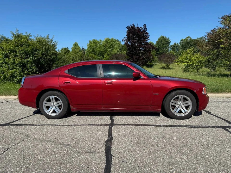 2006 Dodge Charger 6th Gen - Image 2 of 12