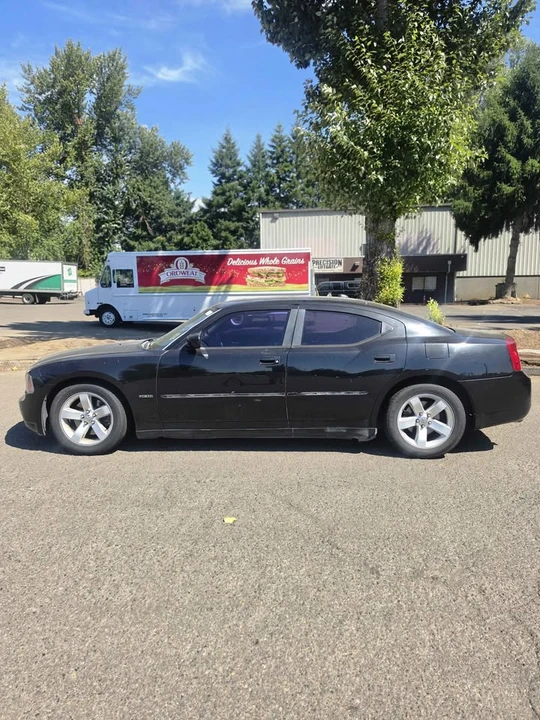 2006 Dodge Charger 6th Gen - Image 8 of 14