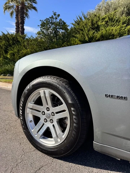 2006 Dodge Charger 6th Gen - Image 3 of 11