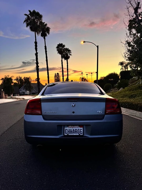 2006 Dodge Charger 6th Gen - Image 5 of 12