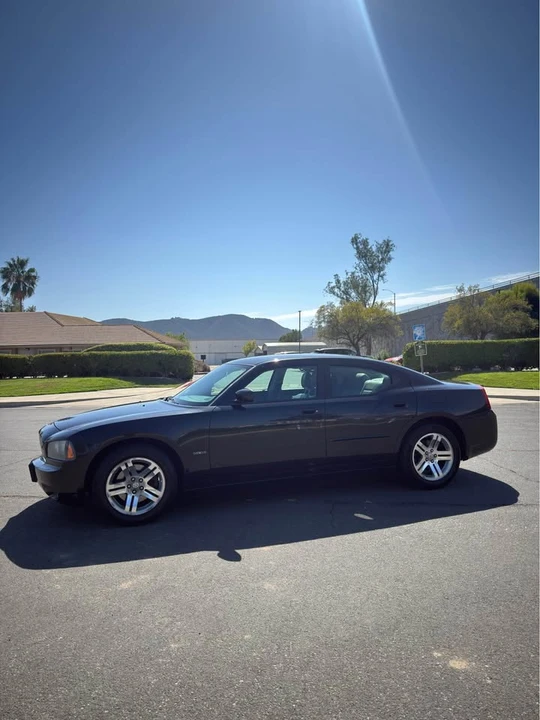 2006 Dodge Charger 6th Gen - Image 6 of 11