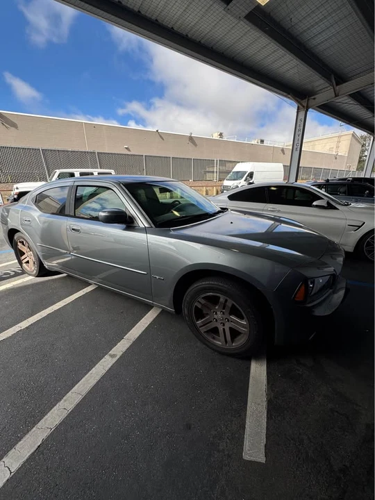 2006 Dodge Charger 6th Gen - Image 2 of 5