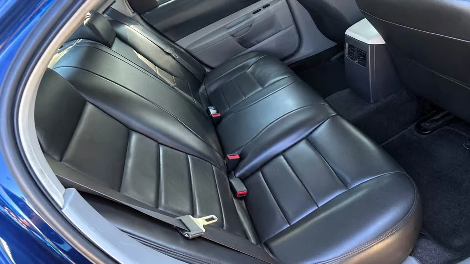 2006 Dodge Charger 6th Gen - Image 3 of 8