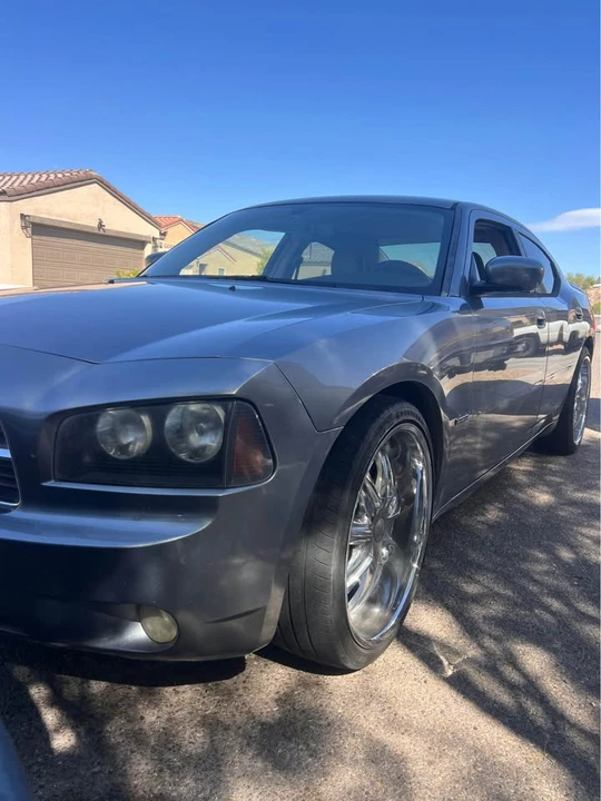 2006 Dodge Charger 6th Gen - Image 2 of 5
