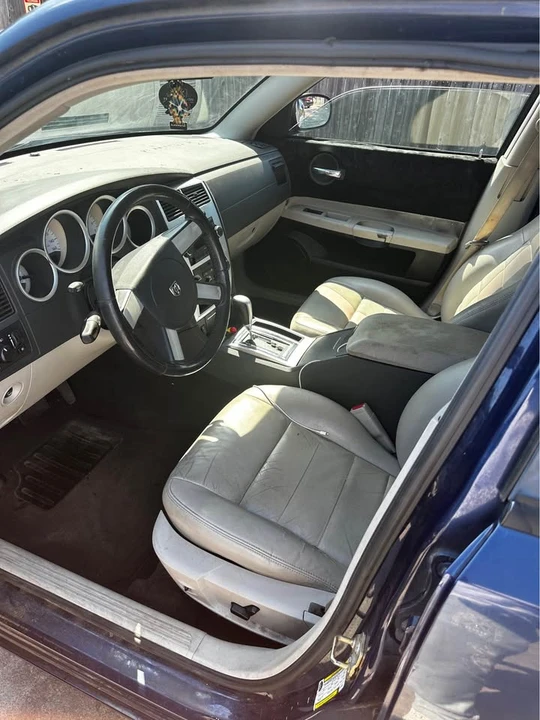 2006 Dodge Charger 6th Gen - Image 9 of 12
